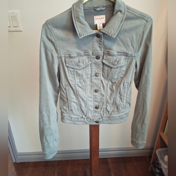 GUESS Women's Distressed Ladies Army Green Small Denim Jacket -   Never Worn - Picture 3 of 14